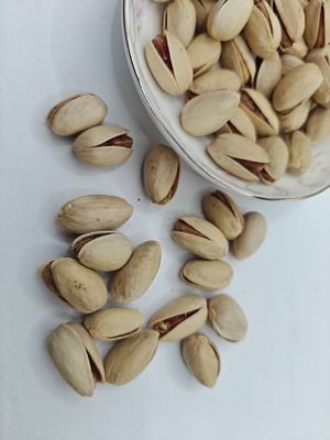 Satisfacer los antojos Pistacho salado asado en cáscara Muestra gratuita