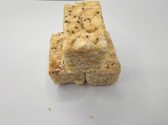 Saqima Pastelería Tradicional Chino Miel Bocadillo Ligero Crisposo Sin Sabores Artificiales Buen para el Bazo y el Estómago