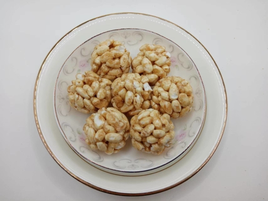 Es una bola de arroz de caramelo