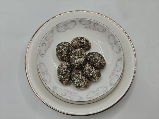 Nueces de sésamo blanco y negro