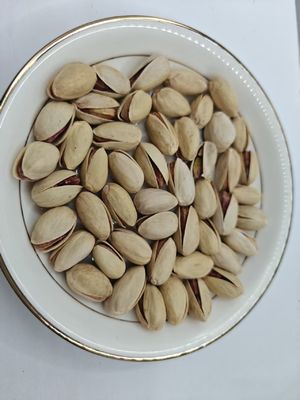 Satisfacer los antojos Pistacho salado asado en cáscara Muestra gratuita