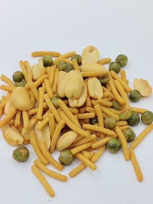 Triple textura de frijoles crujientes mezclados con palos - sabor salados perfectos Snacks de soja listos para comer