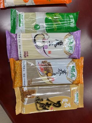 Los tallarines Konjac BRC de la espinaca del alforfón sano de la cocción rápida del vegano certificaron