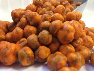 Los microelementos de rey Beans Spicy Chickpea Snack contuvieron productos kosher bajos en grasa