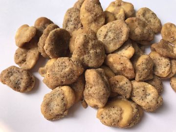 Bocado revestido delicioso de las habas, sabor secado sano de Cajun de las habas