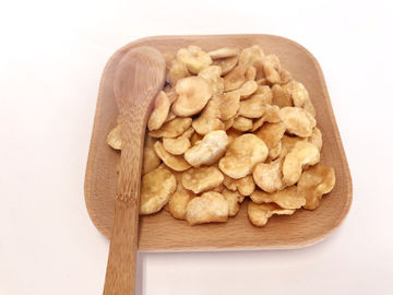 Gusto curruscante salado frito de los snacks de las habas con el certificado médico