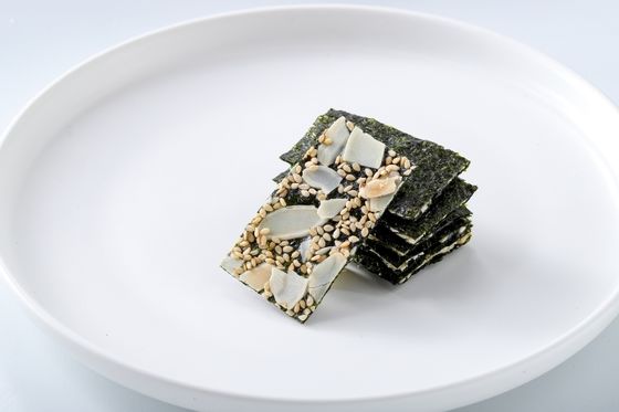 Crujientes de Algas Rellenas Combo de 4 Sabores Aperitivos Salados Veganos Sin Gluten Nutrientes del Océano