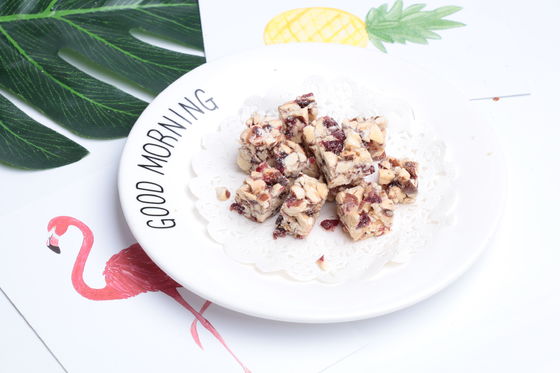 Un crujido curruscante, etiqueta privada de la nuez del sésamo de la mordedura de los bocados Nuts disponible